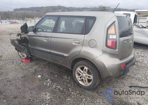 2010 Kia Soul + from USA, damaged, VIN KNDJT2A2XA7038402
